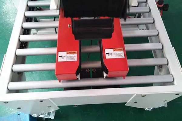 Semi- Automatic Uniform Case Sealer (8)